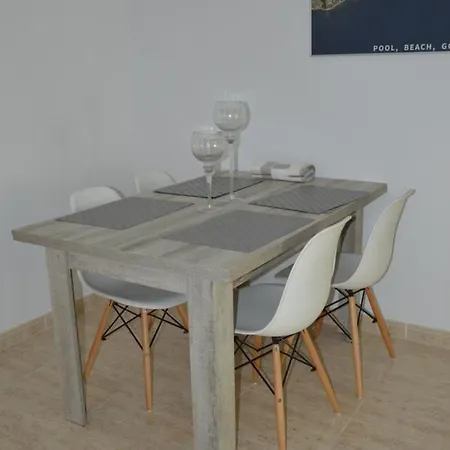 Pool, Beach, Golf & Hard Rock In Apartamento